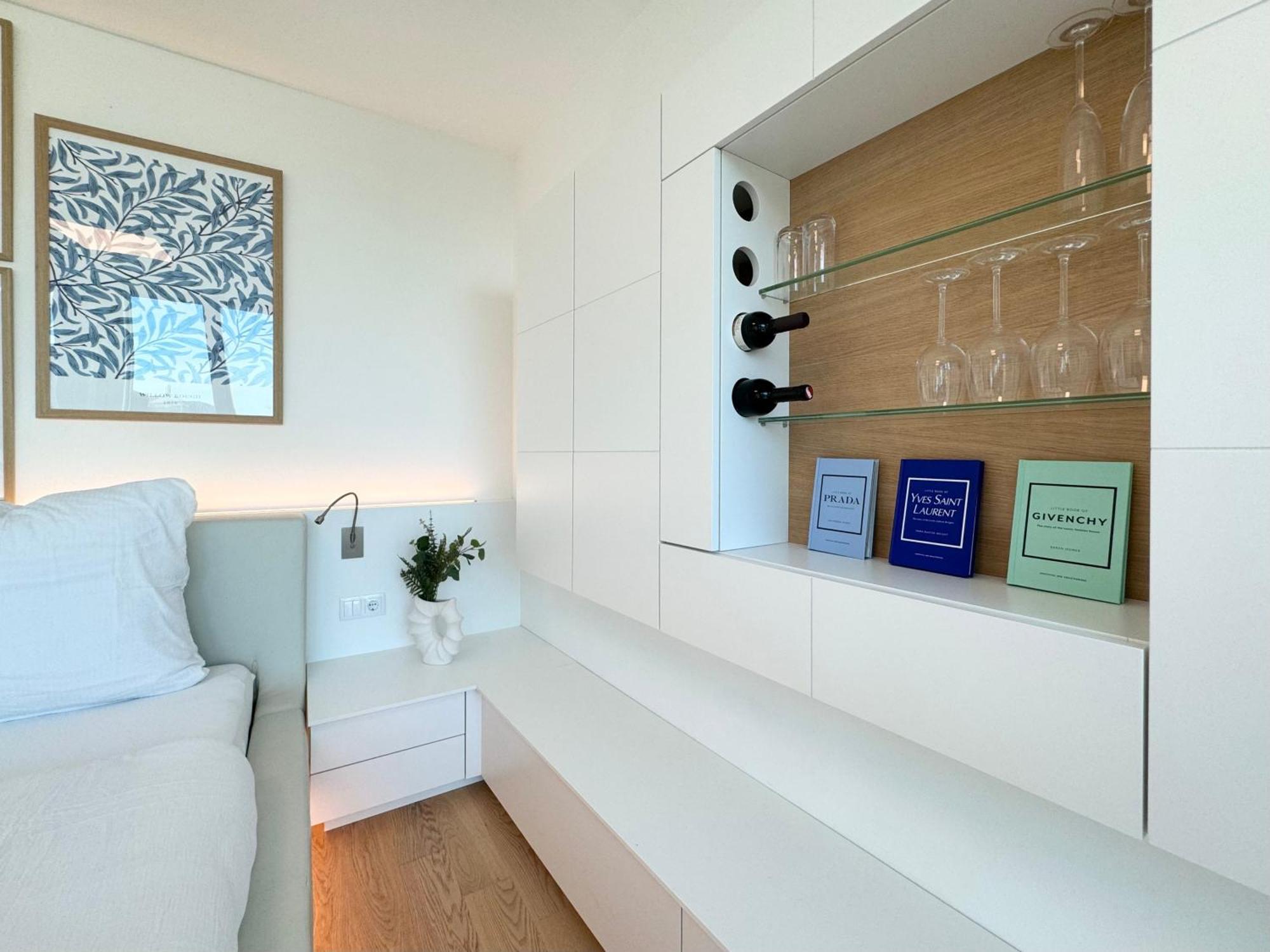 Modernes Apartment Im Zentrum Von Грац Экстерьер фото